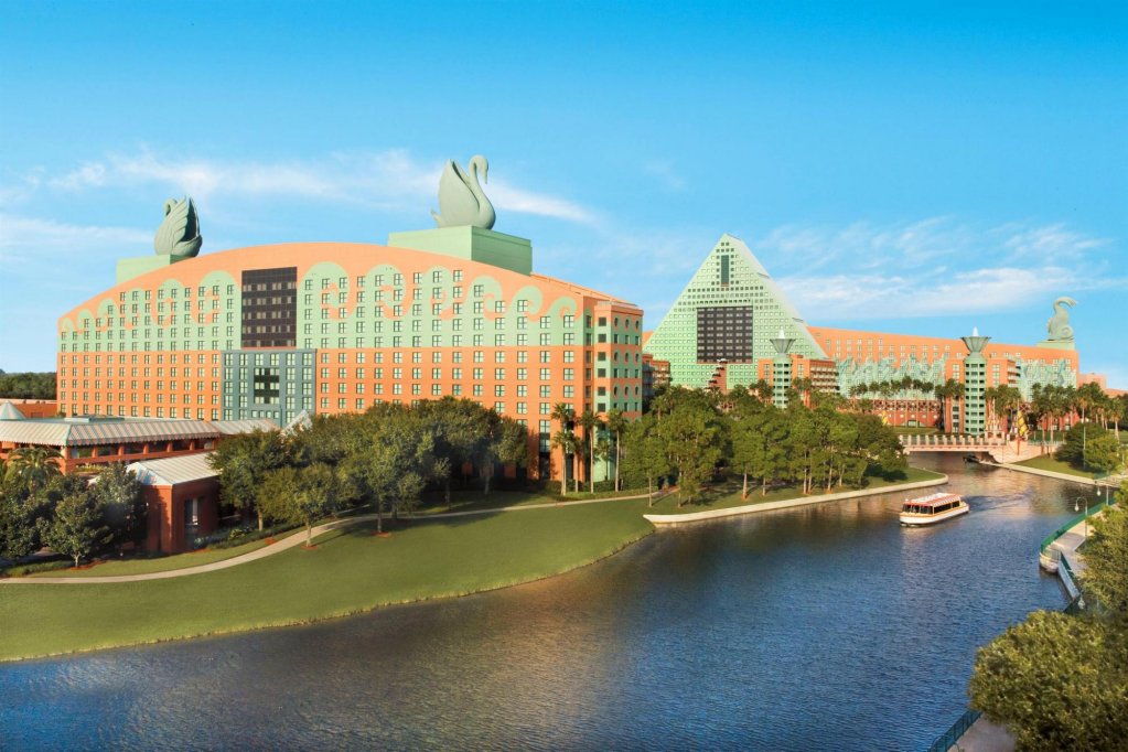 reasons-to-visit-orlando-hotel